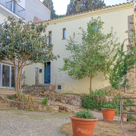 Apartment Cozy In Tossa De Mar, Girona *